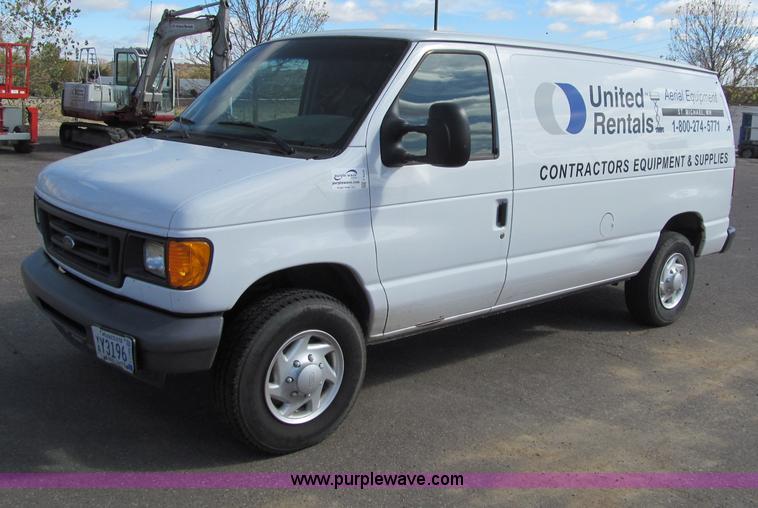image for item F5539 2007 Ford Econoline E350 cargo van