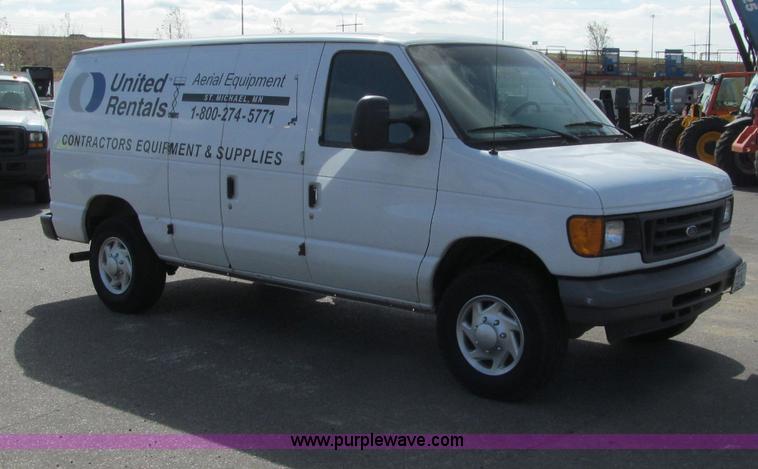 image for item F5539 2007 Ford Econoline E350 cargo van