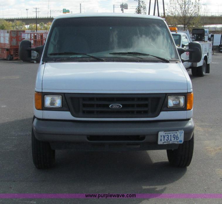 image for item F5539 2007 Ford Econoline E350 cargo van