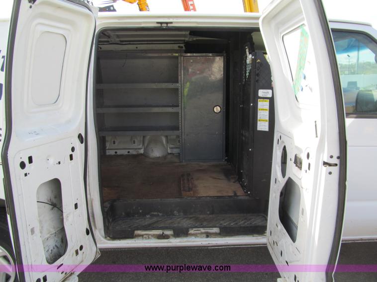 image for item F5539 2007 Ford Econoline E350 cargo van