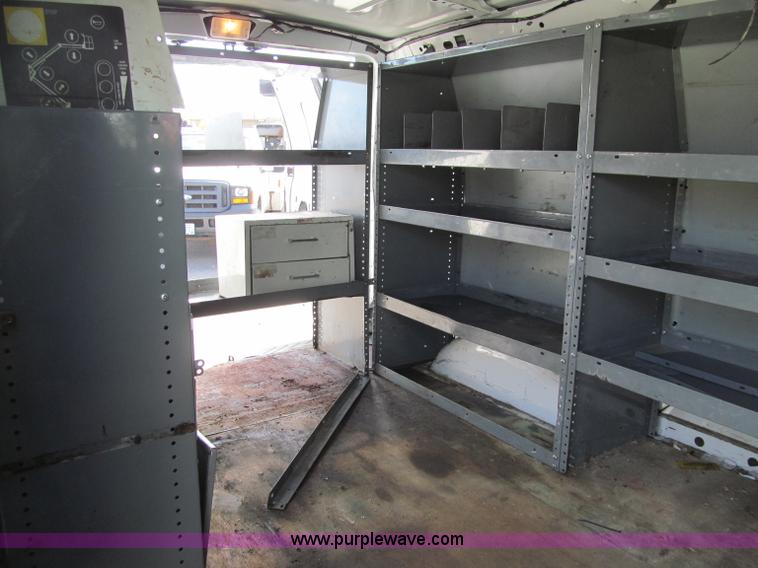 image for item F5539 2007 Ford Econoline E350 cargo van