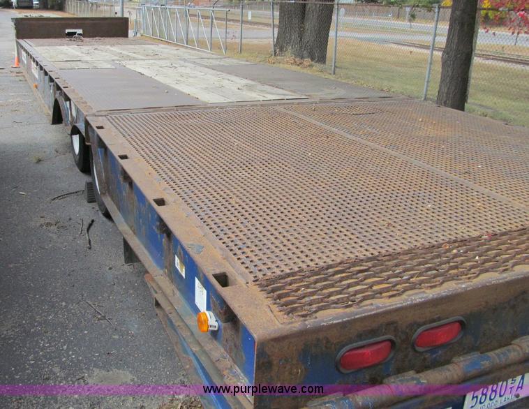 image for item F5540 2006 Trail-Eze TE70HT 48' trailer