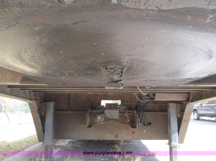 image for item F5540 2006 Trail-Eze TE70HT 48' trailer