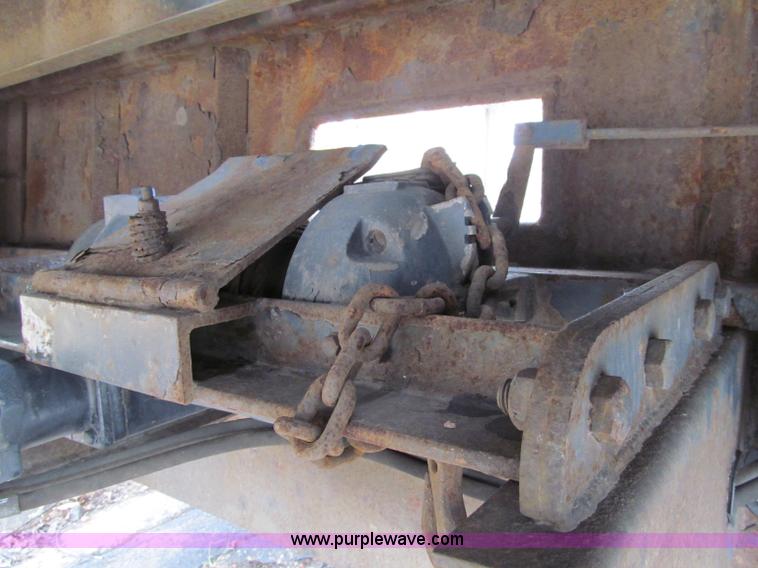 image for item F5540 2006 Trail-Eze TE70HT 48' trailer