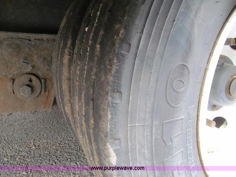 image for item F5540 2006 Trail-Eze TE70HT 48' trailer