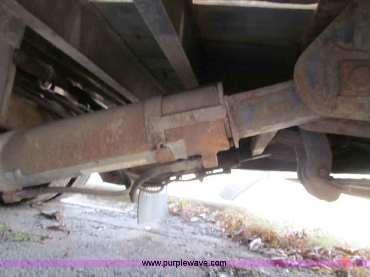 image for item F5540 2006 Trail-Eze TE70HT 48' trailer