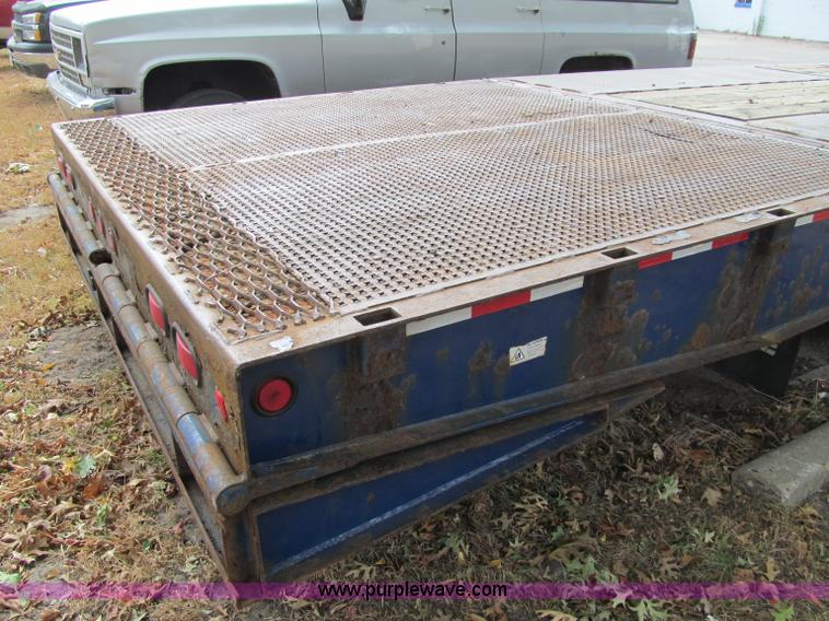 image for item F5540 2006 Trail-Eze TE70HT 48' trailer
