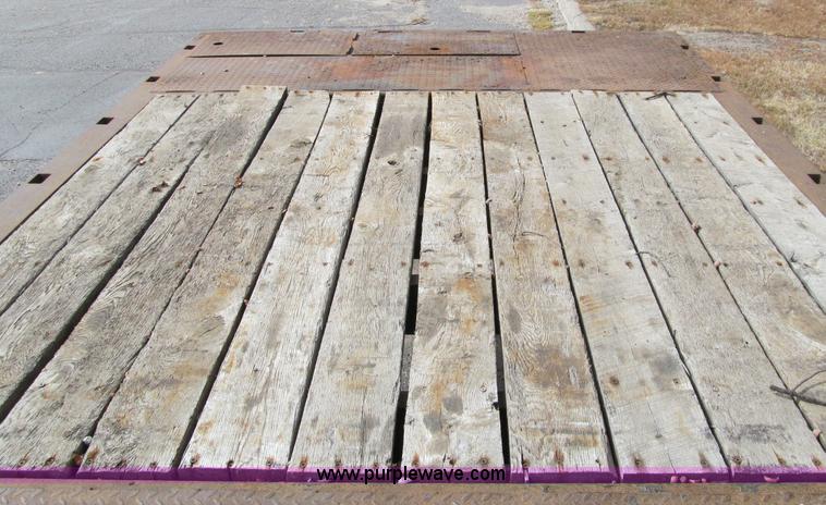 image for item F5540 2006 Trail-Eze TE70HT 48' trailer