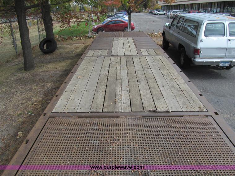 image for item F5540 2006 Trail-Eze TE70HT 48' trailer