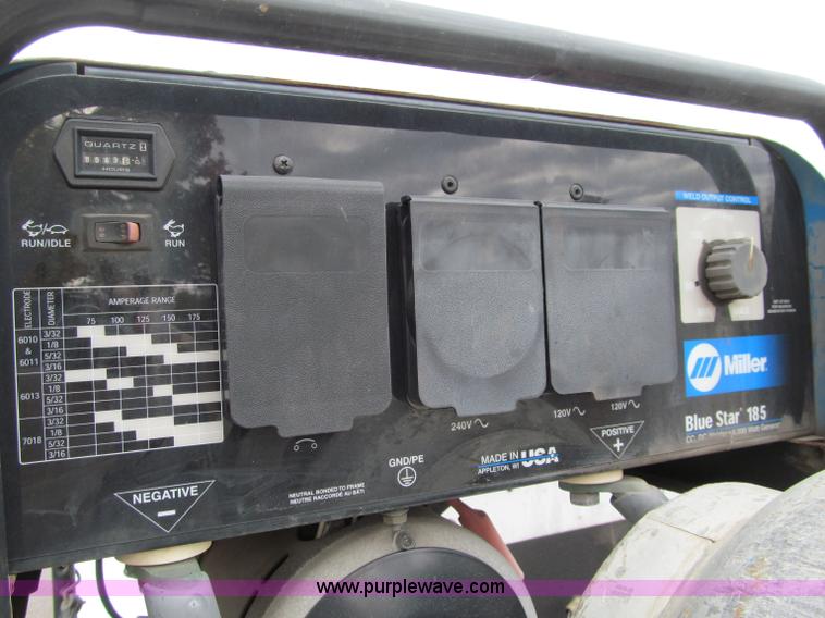image for item F5541 2006 Ford F350 XL service truck