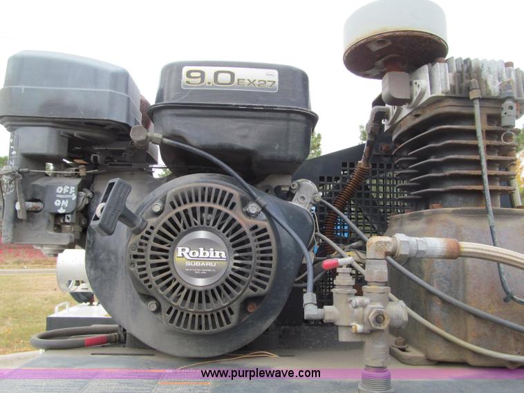 image for item F5541 2006 Ford F350 XL service truck