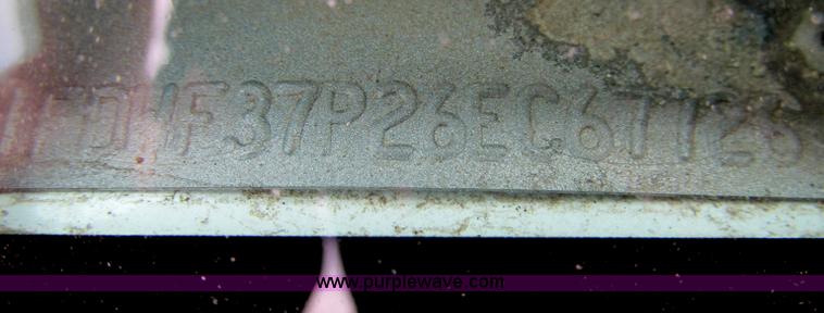 image for item F5541 2006 Ford F350 XL service truck