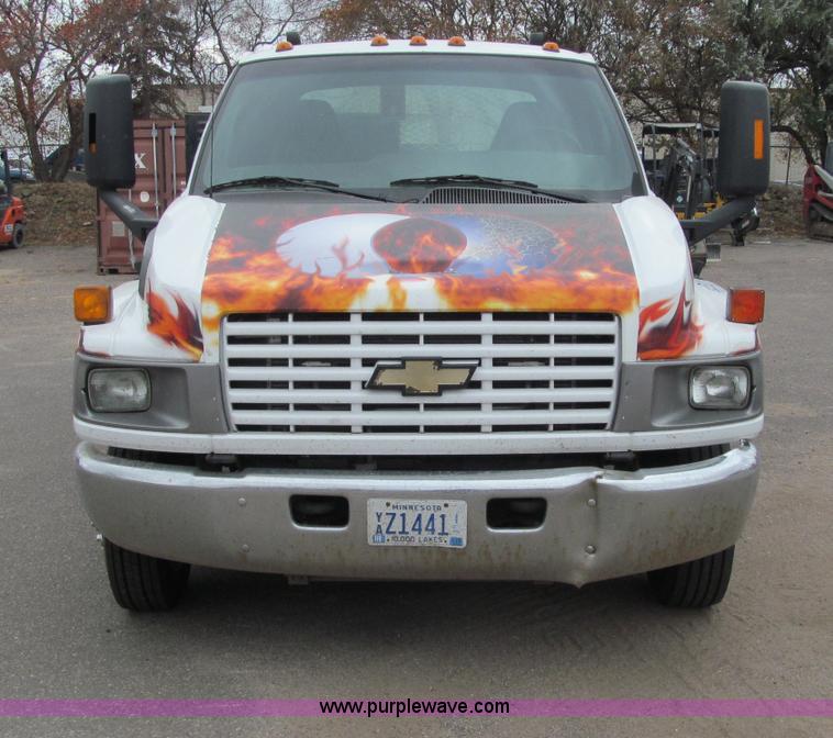image for item F5542 2006 Chevrolet C5500 service truck