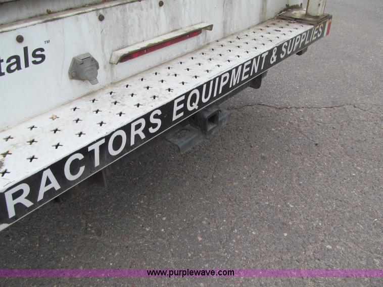 image for item F5542 2006 Chevrolet C5500 service truck