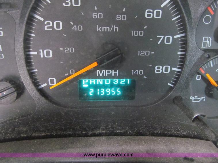 image for item F5542 2006 Chevrolet C5500 service truck