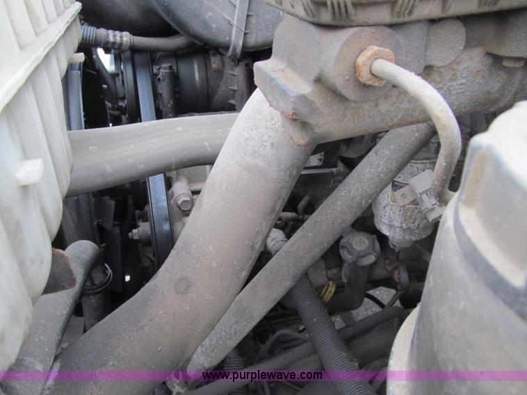 image for item F5542 2006 Chevrolet C5500 service truck