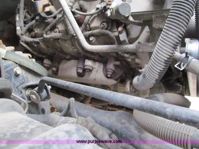 image for item F5542 2006 Chevrolet C5500 service truck