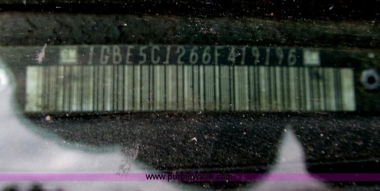 image for item F5542 2006 Chevrolet C5500 service truck