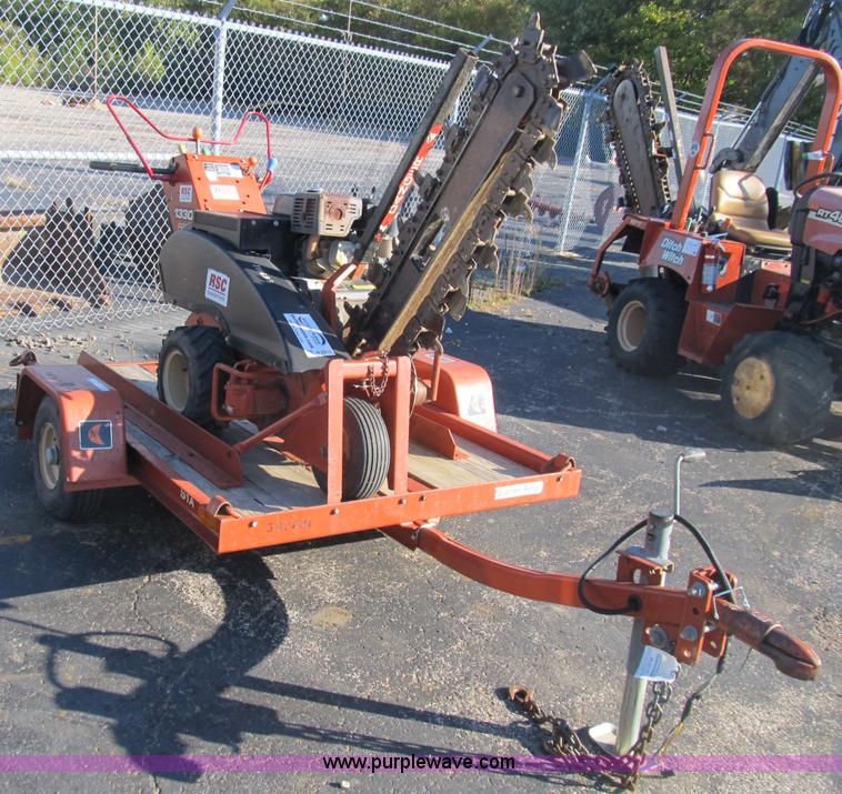 image for item K9411 2005 Ditch Witch S1A trailer