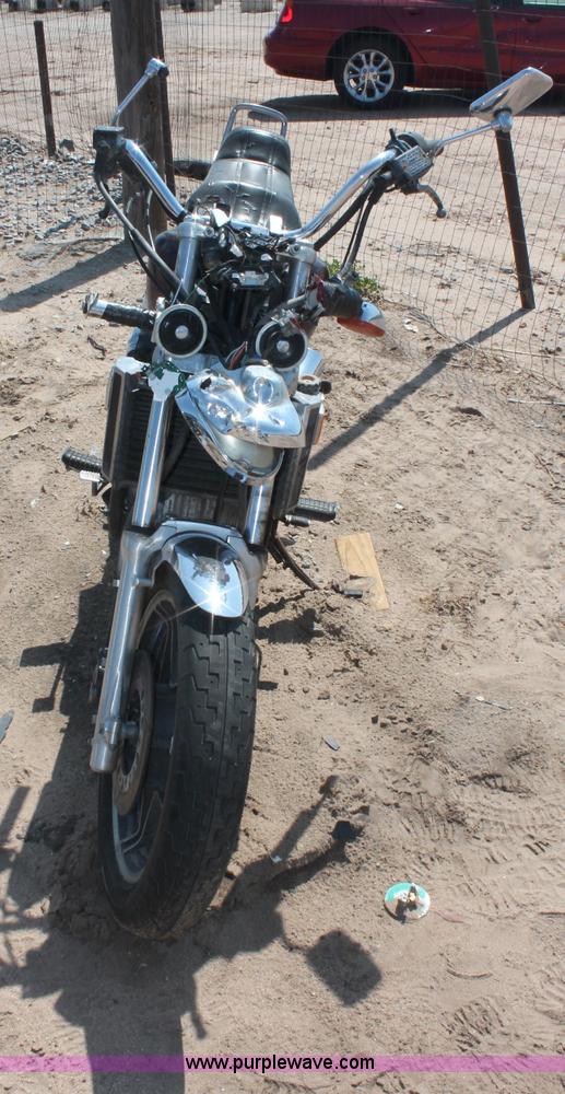 image for item L9996 1982 Honda V45 Magna motorcycle