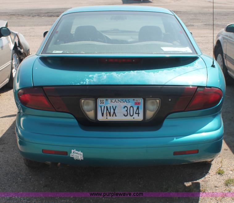 image for item O9321 1998 Pontiac Sunfire SE
