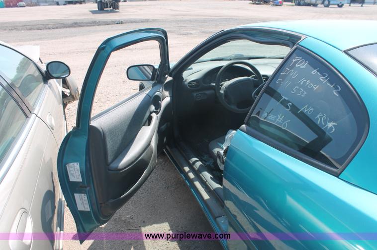 image for item O9321 1998 Pontiac Sunfire SE