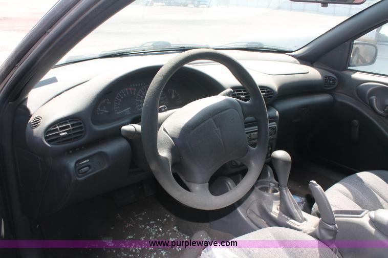 image for item O9321 1998 Pontiac Sunfire SE