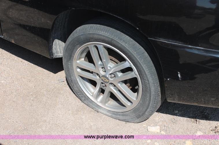 image for item O9322 2004 Chevrolet Cavalier