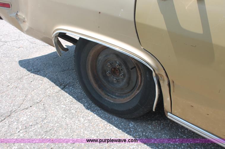 image for item O9325 1969 Plymouth Valiant Signet