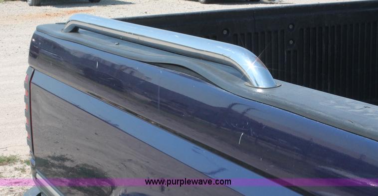 image for item O9328 1994 Ford F150 XLT extended cab pickup truck