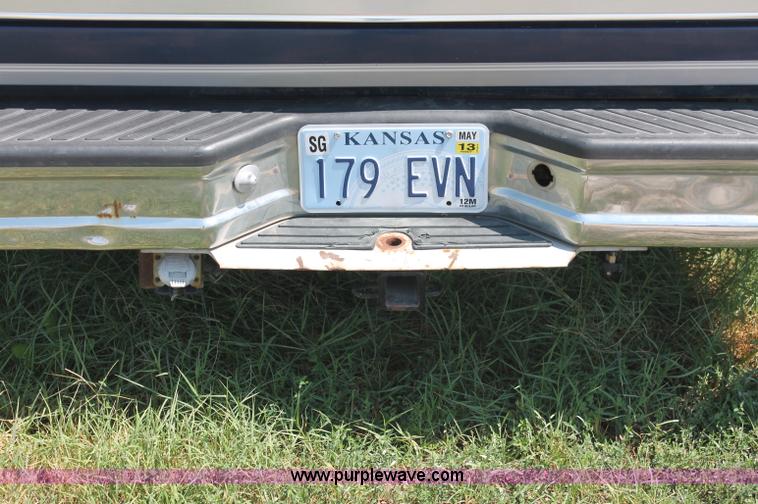 image for item O9328 1994 Ford F150 XLT extended cab pickup truck