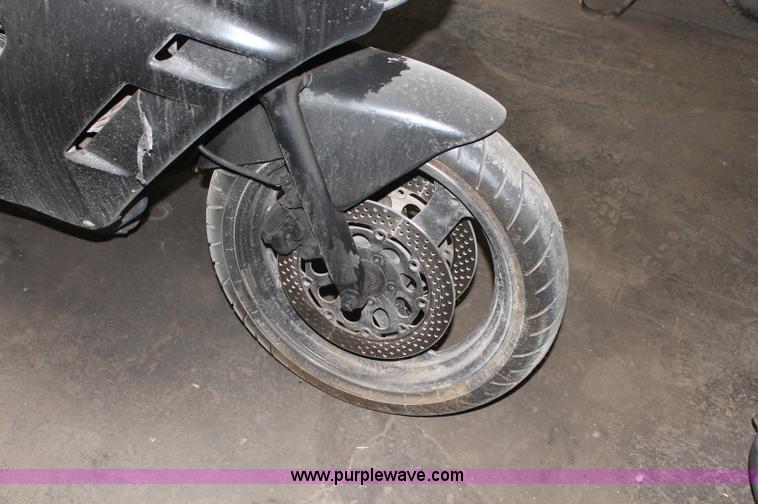 image for item O9329 1996 Suzuki Katana 750 motorcycle