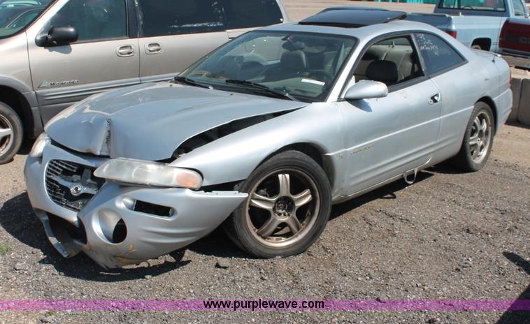 image for item O9335 2000 Chrysler Sebring LXi