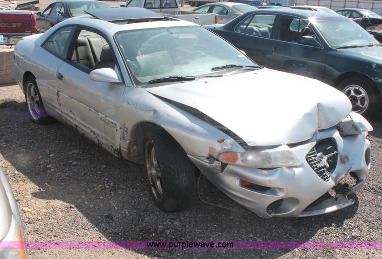 image for item O9335 2000 Chrysler Sebring LXi