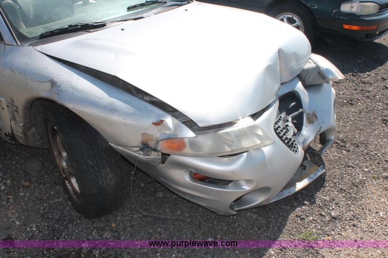 image for item O9335 2000 Chrysler Sebring LXi