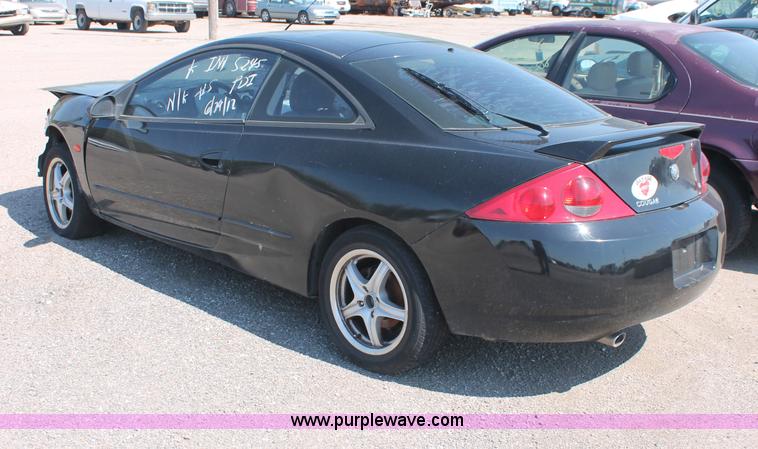 image for item O9336 2000 Mercury Cougar