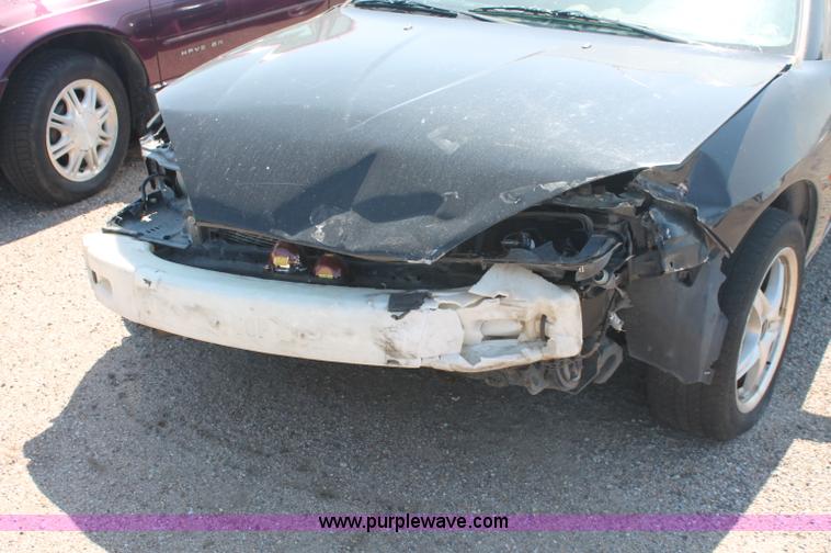 image for item O9336 2000 Mercury Cougar