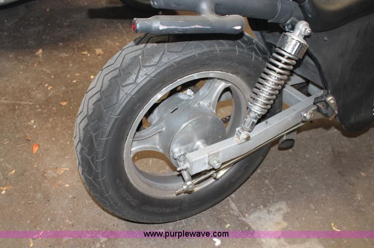image for item O9338 1991 Kawasaki EL250E motorcycle