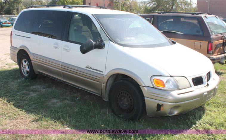image for item O9339 1999 Pontiac Montana mini van