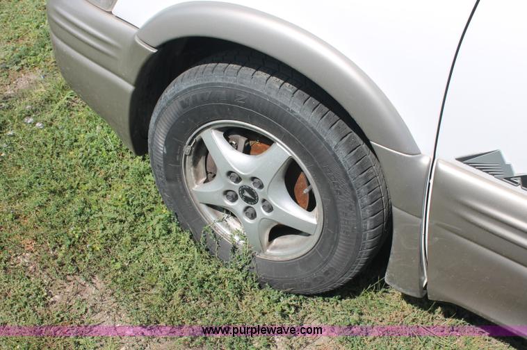 image for item O9339 1999 Pontiac Montana mini van