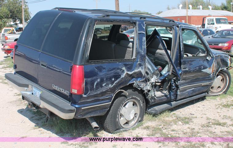 image for item O9340 1997 Chevrolet Tahoe SUV