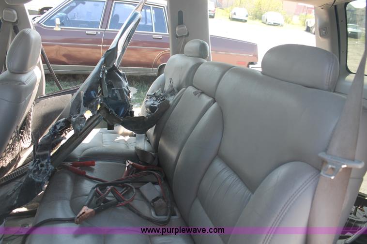 image for item O9340 1997 Chevrolet Tahoe SUV