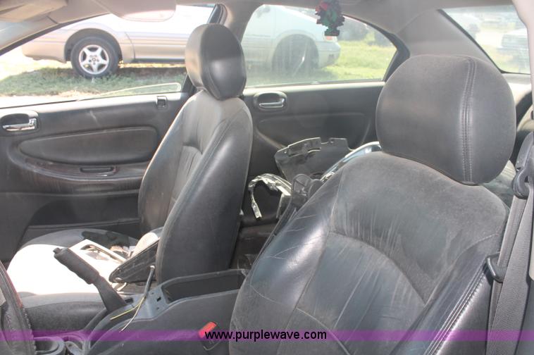 image for item O9341 2001 Chrysler Sebring LXi