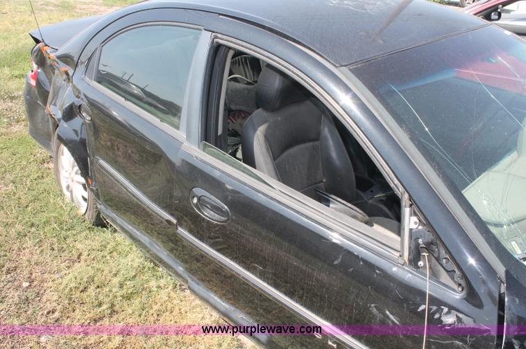 image for item O9341 2001 Chrysler Sebring LXi