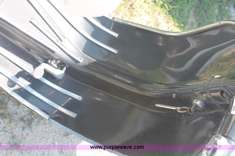 image for item O9342 1961 Vespa moped