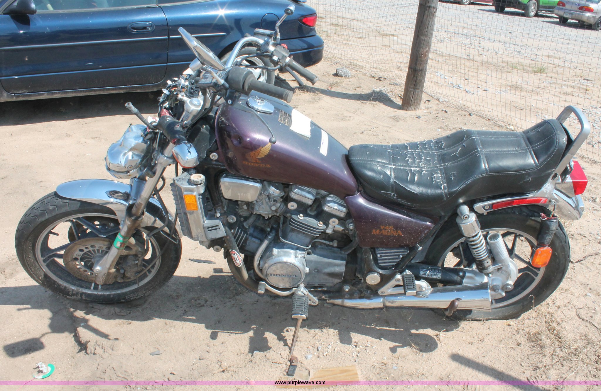 1982 Honda V45 Magna motorcycle in Wichita, KS Item L9996 sold