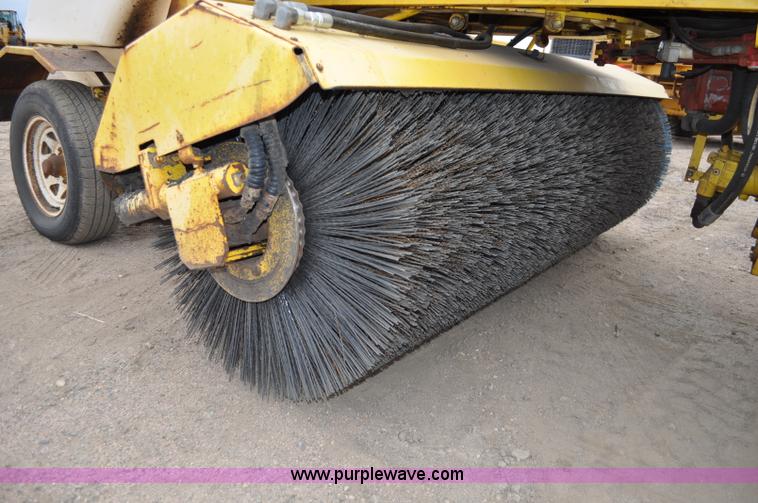 image for item C3020 2004 Superior DT80C broom