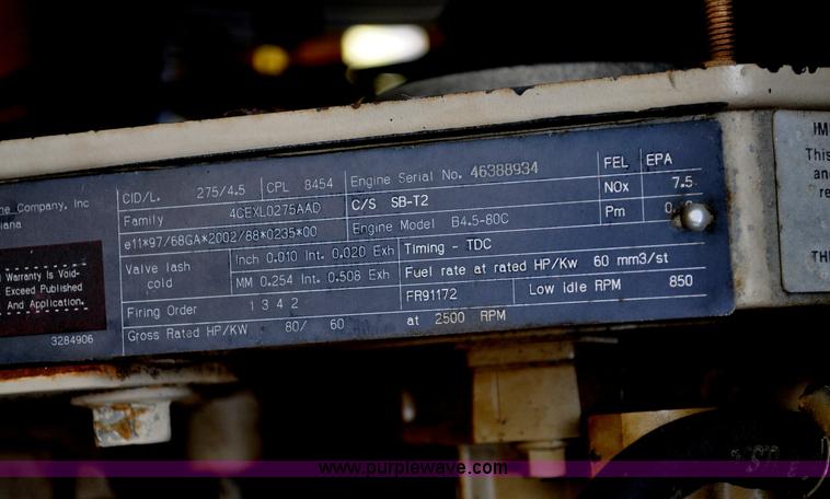 image for item C3020 2004 Superior DT80C broom