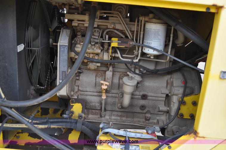 image for item C3020 2004 Superior DT80C broom