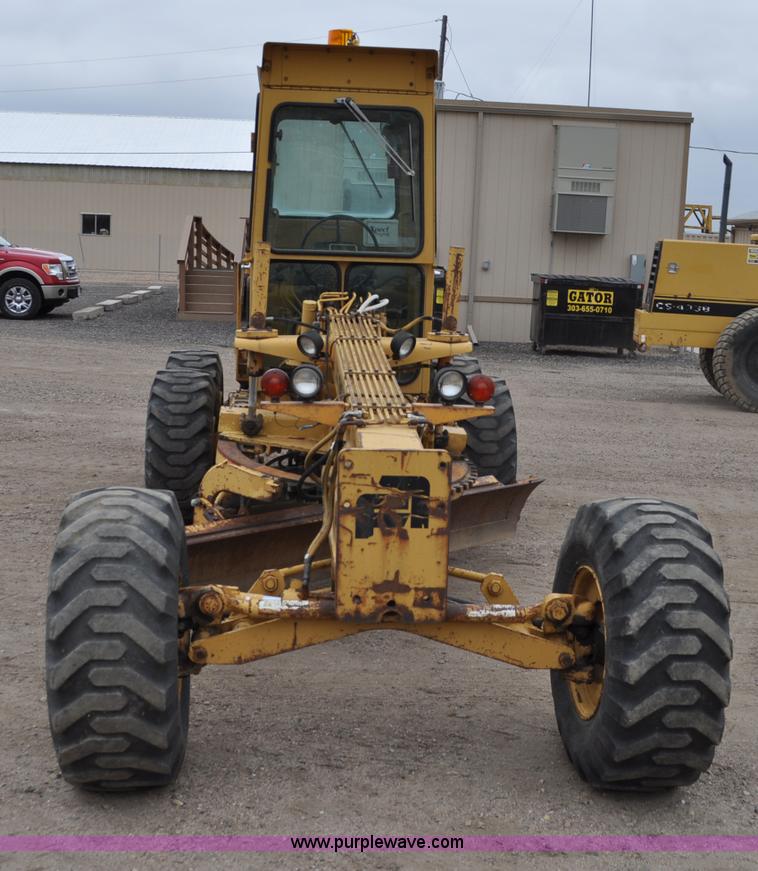 image for item C3022 Fiat-Allis 65B motor grader